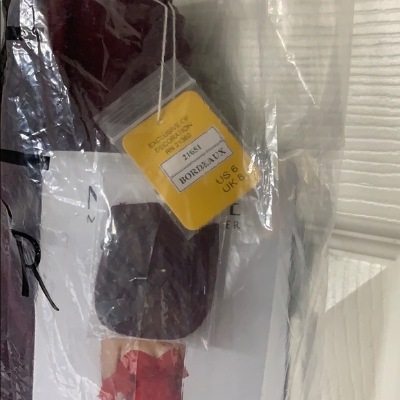 Mori lee bridesmaid dress 21651 size 6 - Picture 3 of 3